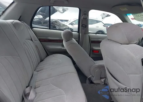 2000 Mercury Grand Marquis Gs z USA, uszkodzony, nr VIN 2MEFM74W0YX670777